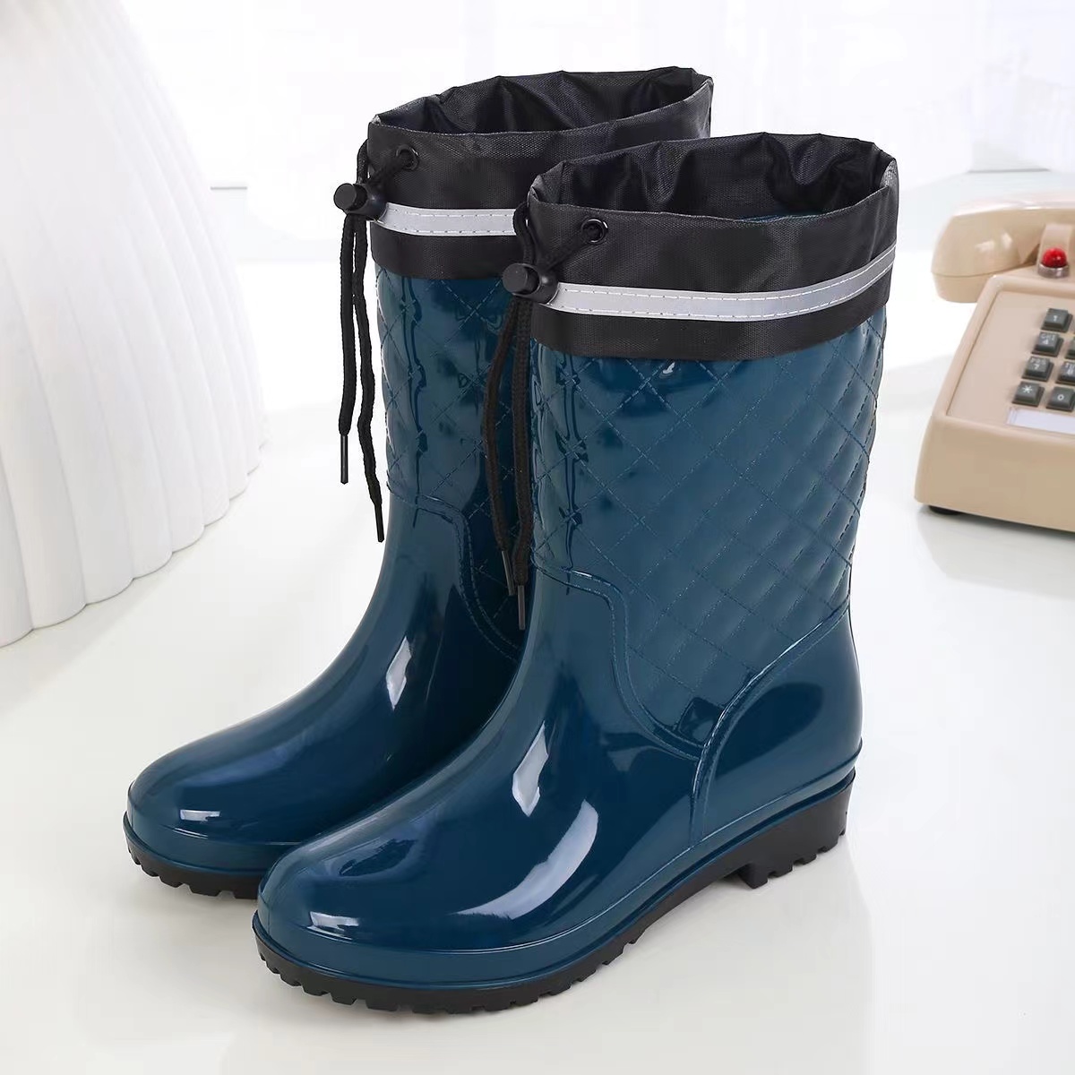 Sepatu Bot Hujan Wanita Univer - Kitchen Job ulasan dan harga